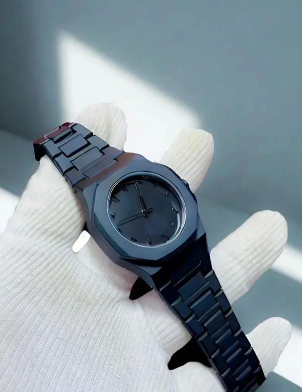Full Black Aura Quartz Watch for Men – Premium Analog Design